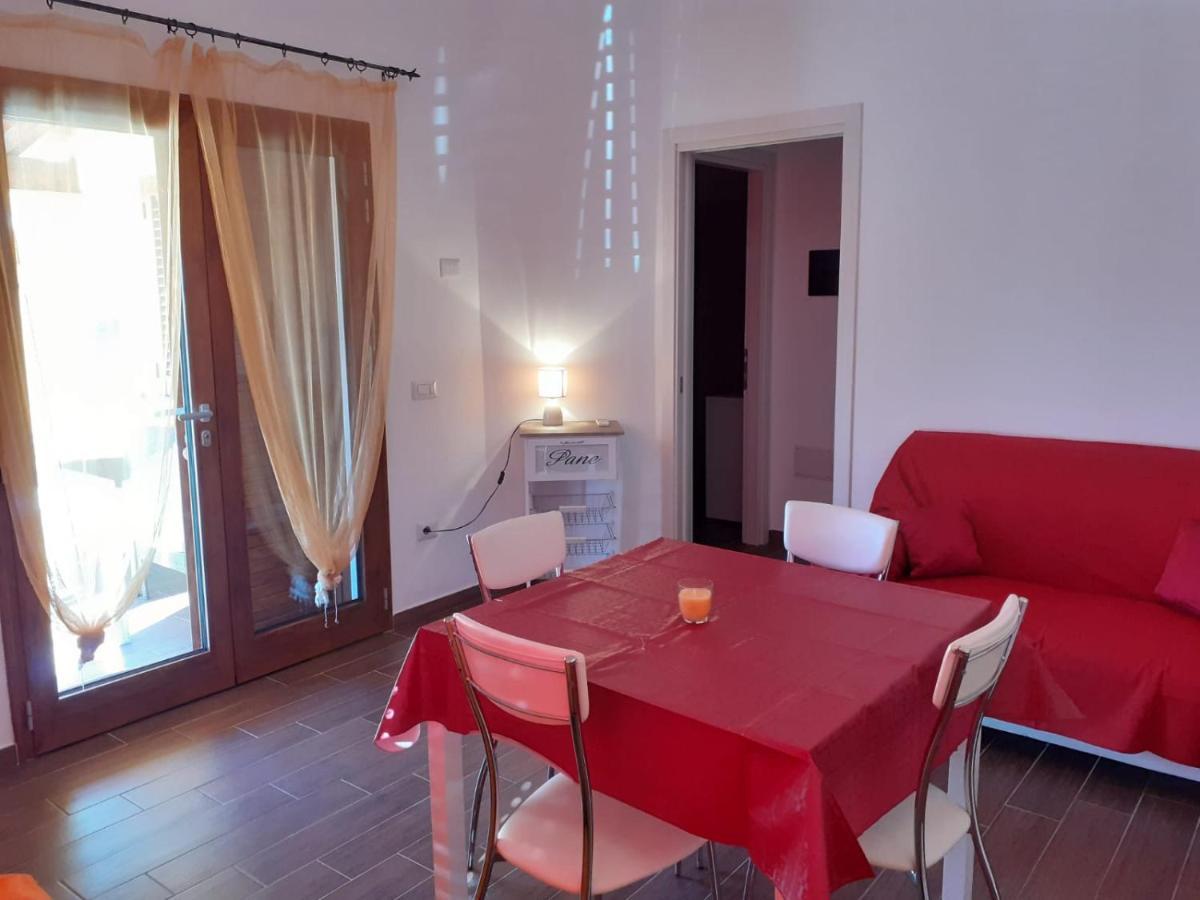 Sos Appentos 3 - Indipendente 4/6 Posti Letto Apartment Siniscola Bagian luar foto