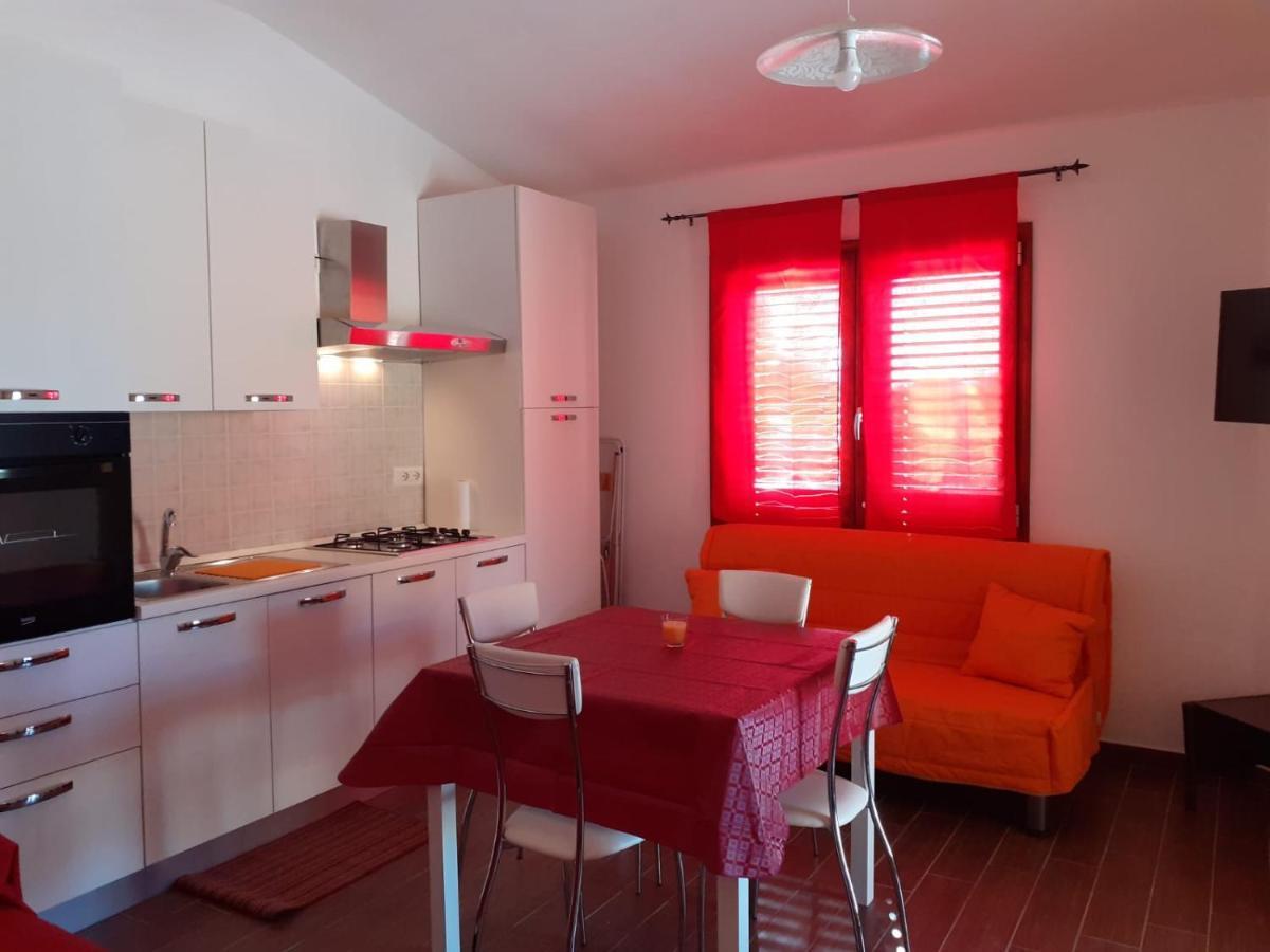 Sos Appentos 3 - Indipendente 4/6 Posti Letto Apartment Siniscola Bagian luar foto