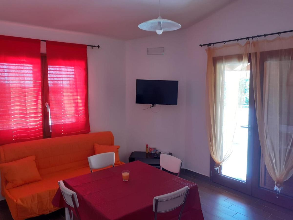 Sos Appentos 3 - Indipendente 4/6 Posti Letto Apartment Siniscola Bagian luar foto